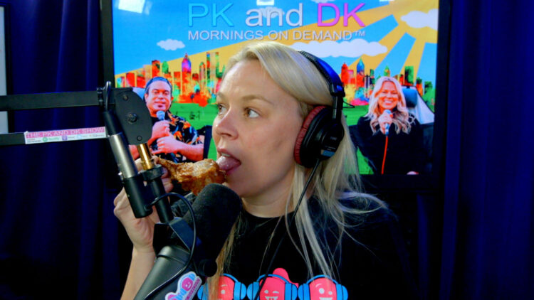 DK-Chicken-Lick-1080